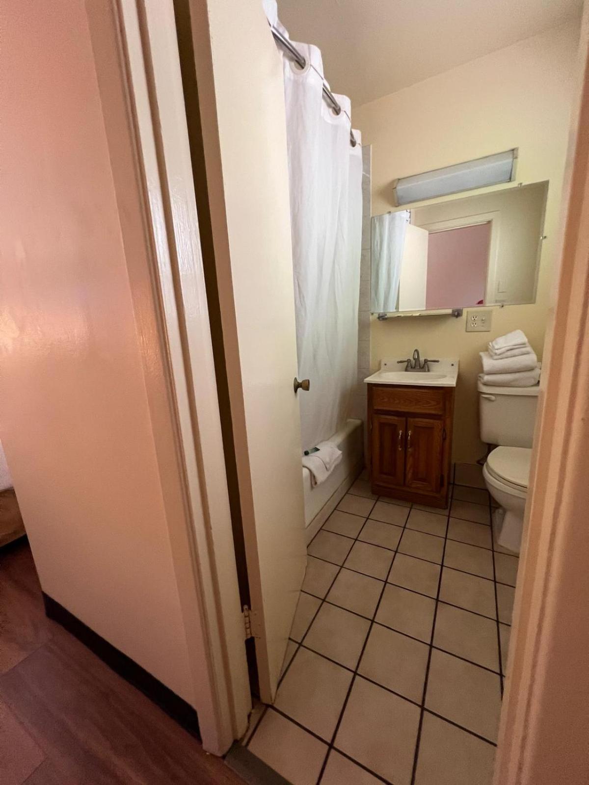 Riverside Motel Vancouver Dış mekan fotoğraf
